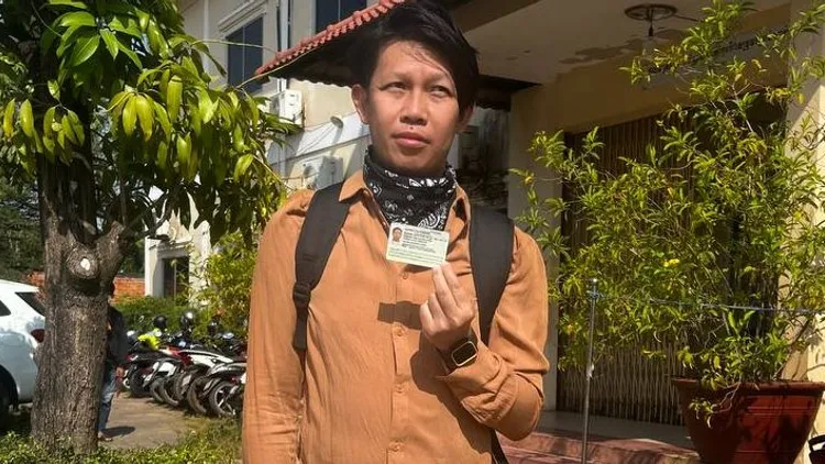 Becoming a Cambodian Naturalized Citizen: A Step-by-Step Guide
